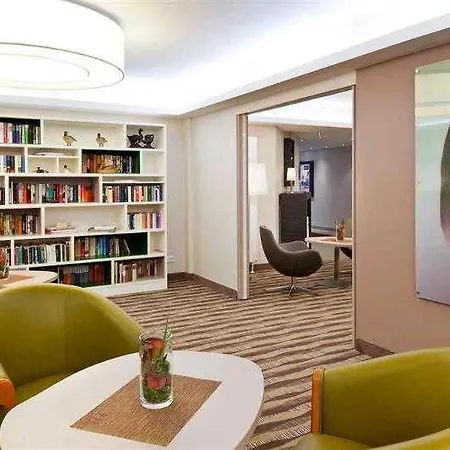מלון Mercure Am Entenfang הנובר