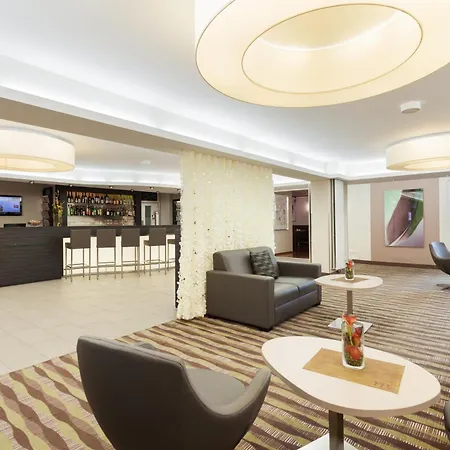מלון Mercure Am Entenfang 4*