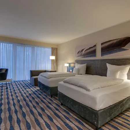 Mercure Am Entenfang Hotel 4*