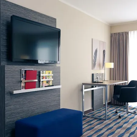 Mercure Am Entenfang מלון 4*