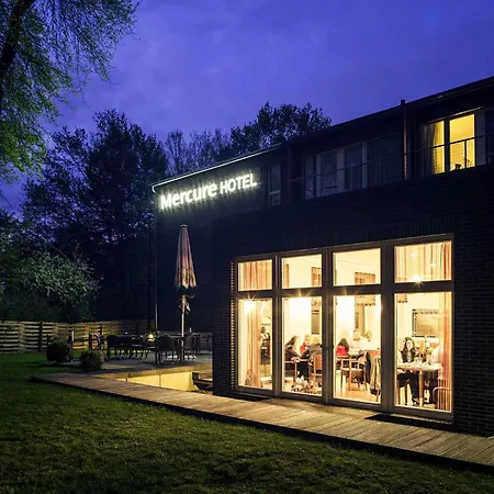 Hotel Mercure Am Entenfang 4*