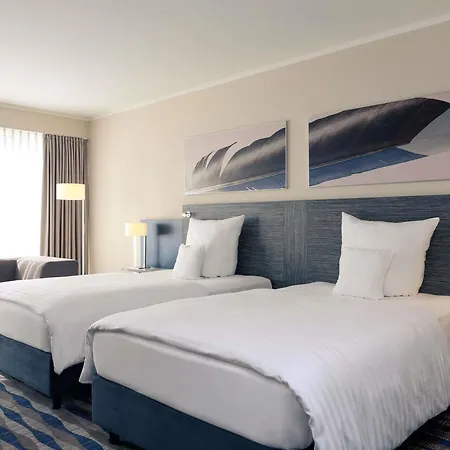 מלון Mercure Am Entenfang הנובר