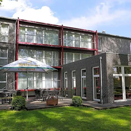 Mercure Am Entenfang 4*