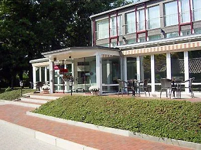 Mercure Am Entenfang Отель