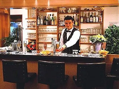 Mercure Am Entenfang מלון