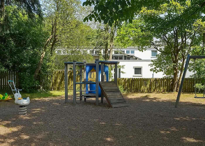 Mercure Am Entenfang Hotel 4*