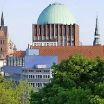 Mercure Am Entenfang 4*