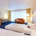 Hotel Mercure Am Entenfang 4*