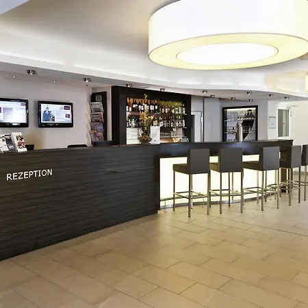 Mercure Am Entenfang Hotel 4*